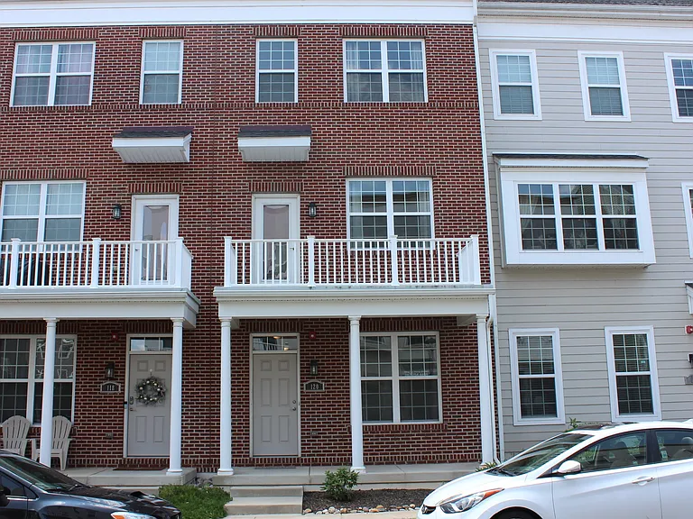 120 Prince George St — Photo 1