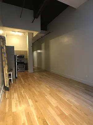 Rented by City Vista Inc | media 30