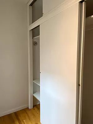 4th image of 145 E 30th St APT 18