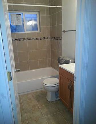 3rd image of 1411 Byron Ave