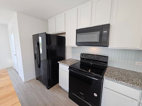 4th image of 6847 Coulter Dr