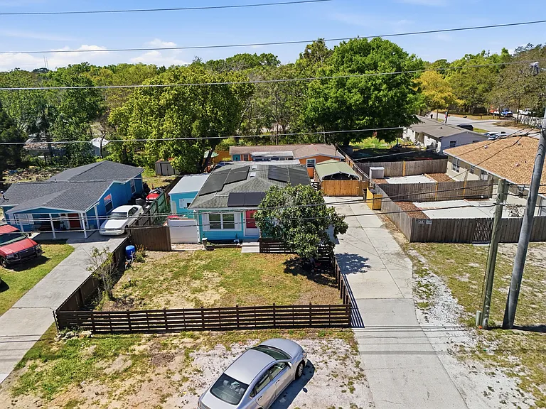 587 Dixie Hwy — Photo 4