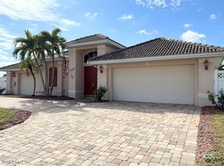 308 Nicholas Pkwy E, Cape Coral, FL 33990