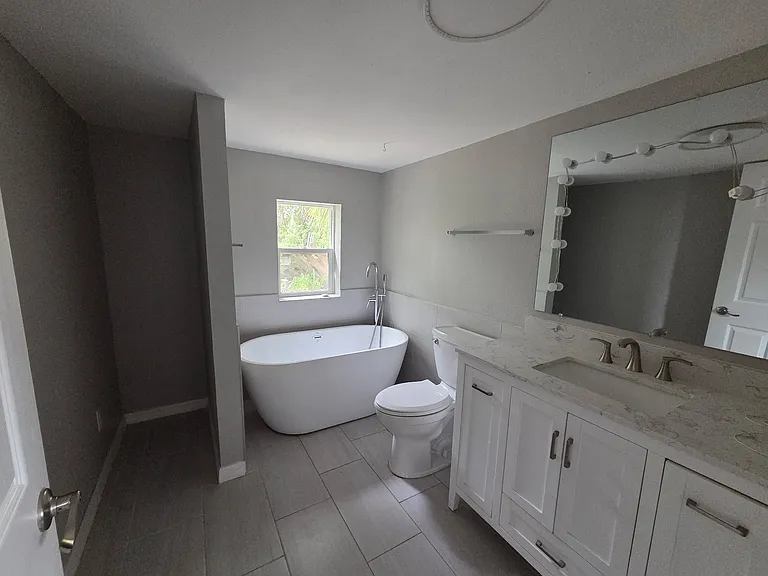 3547 Atlantis Dr — Photo 8