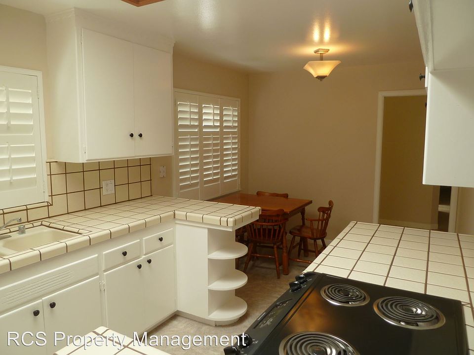 1st image of 1213 Norval Way
