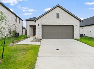 900 Pine Beach Dr, McKinney, TX 75071