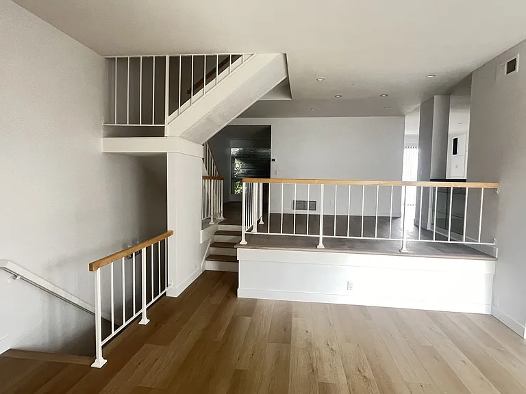 22 Gretel Ct — Photo 4