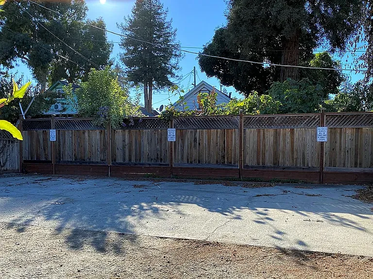707 Washington St #B — Photo 8
