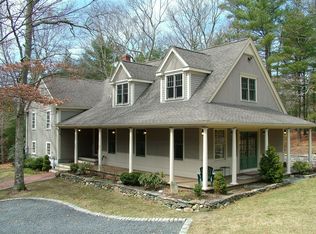 26 Annasnappitt Dr, Plympton, MA 02367