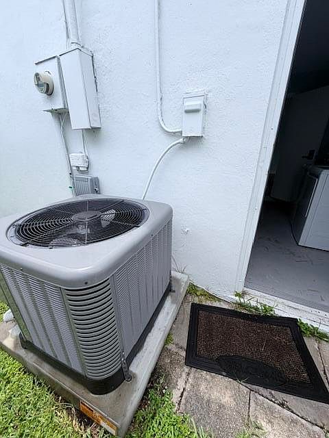 1st image of 1308 SW 24th Street