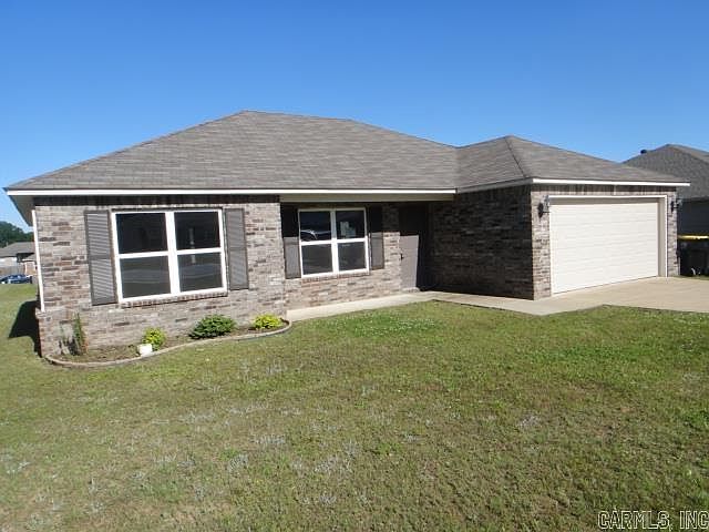 1st image of 19 Ferguson Dr