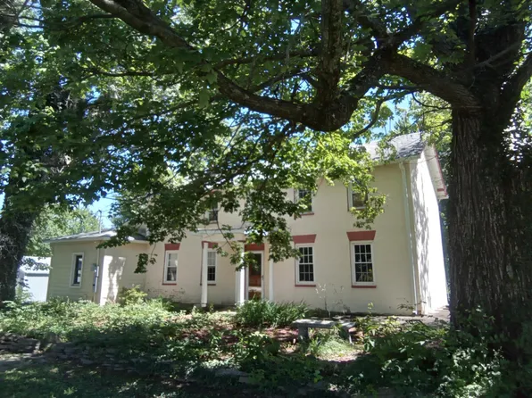 10642 State Road 48, Sunman, IN 47041