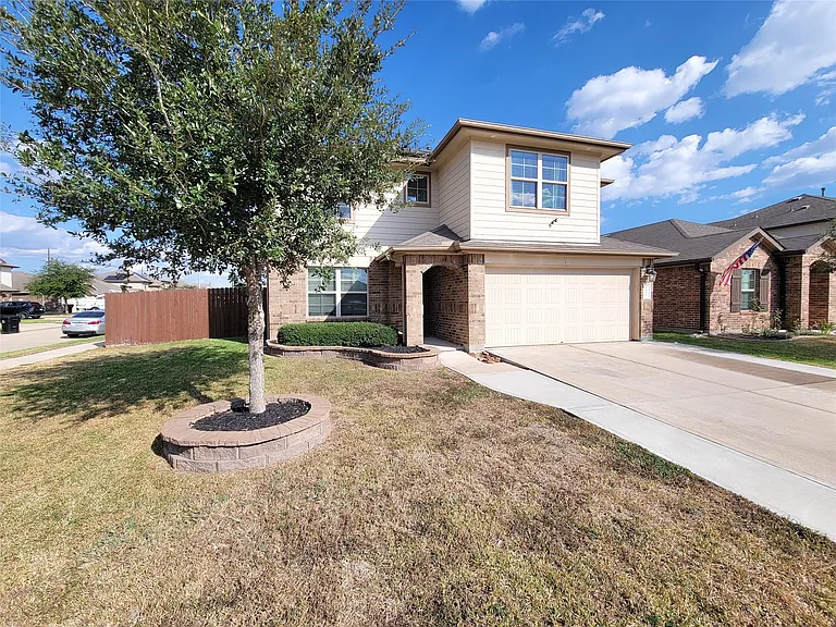 8003 Ecru Ln — Photo 3