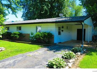 9520 Guthrie Ave, Saint Louis, MO 63134
