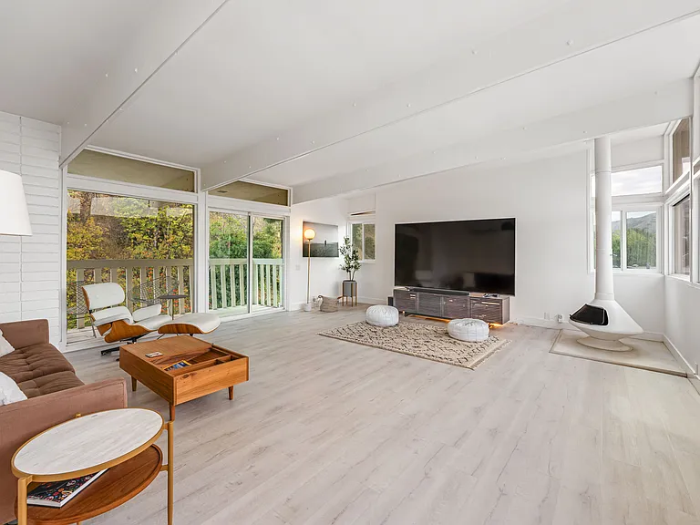 17042 Lisette St — Photo 30