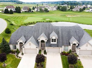 102 Prestwick Ct, Columbiana, OH 44408