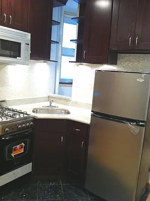 Rented by Citi Habitats | media 17