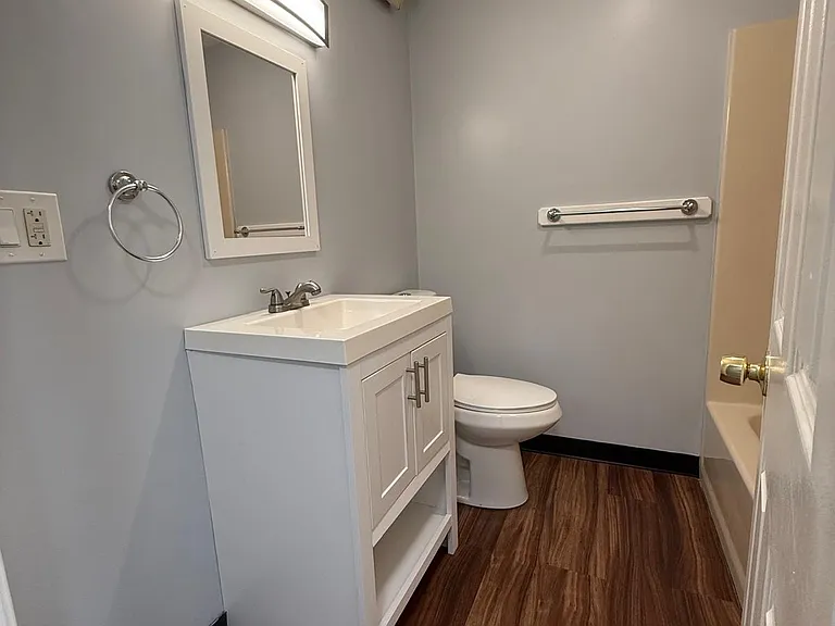 172-174 N Main St #7 — Photo 13