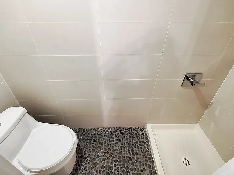 60 New York Ave #2L — Photo 10