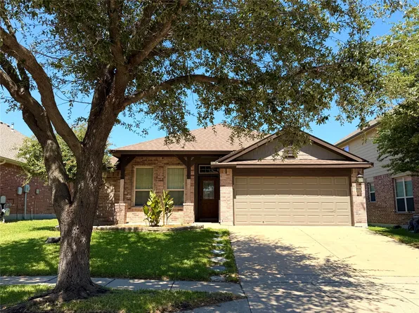 10356 Bradshaw Dr, Fort Worth, TX 76108