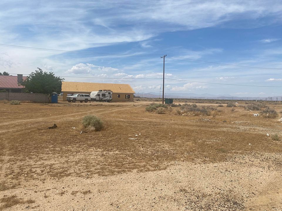 2nd image of 3 Lupine Loop Dr