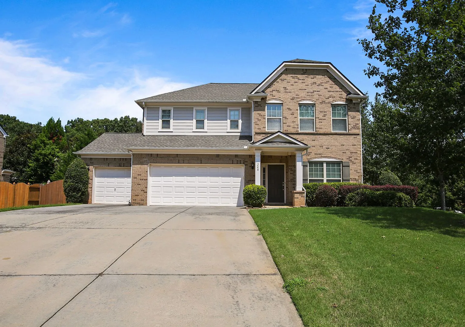 5 Bedroom 4 Bath Open Concept Spacious Family Home in the Lake First Estates Subdivision — Photo 1