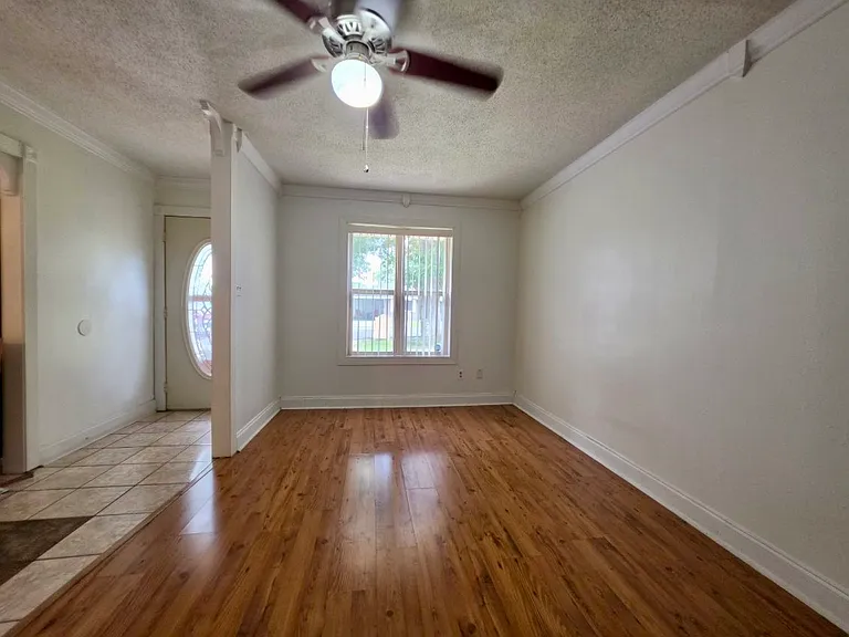 107 Tyler Dr — Photo 6
