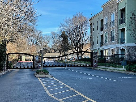 2nd image of 2600 Hillsboro Pike APT 231