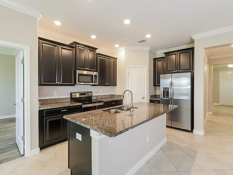 9902 Ivory Dr — Photo 6