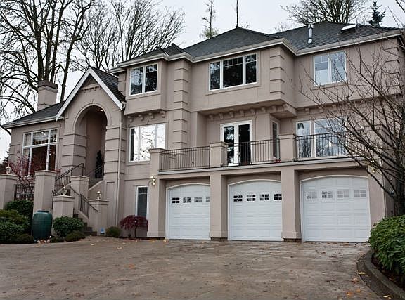 3rd image of 5754 173rd Ave SE
