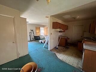4th image of 1204 Japonica Ln