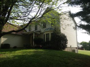 10821 Meadowlea Rd, Owings Mills, MD 21117