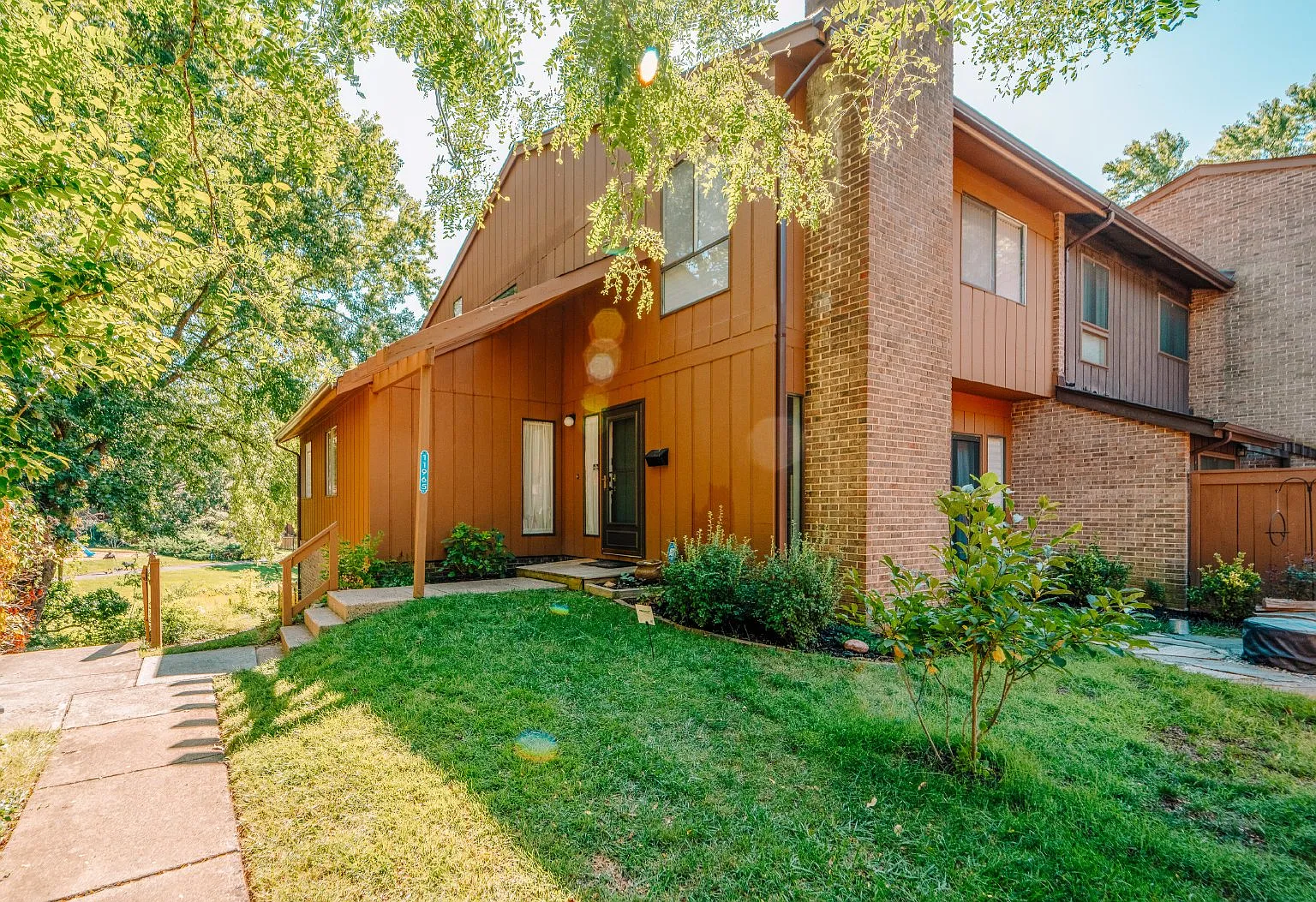4 bed, 3.5 bath, $3,800 — Photo 1