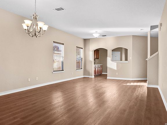 5th image of 8530 Cheyenne Blf