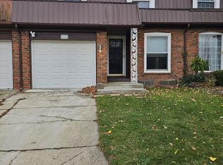 1837 Willowbrook Cir, Flint, MI 48507