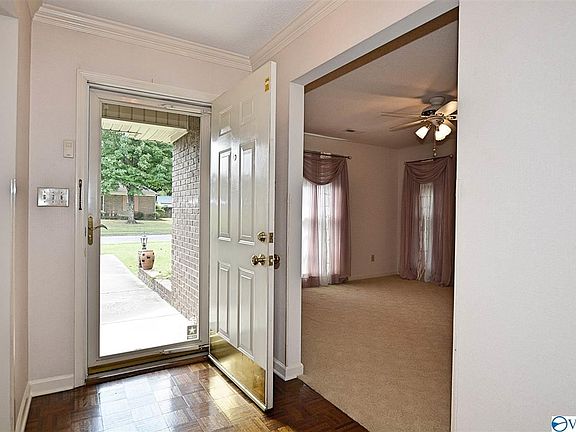 5th image of 1314 Arolen Dr SE