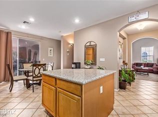 2149R Silvered Bark Dr, Las Vegas, NV 89135