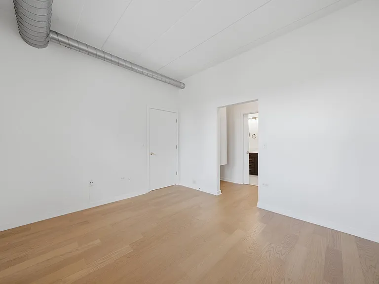 1155 W Madison St #507 — Photo 27
