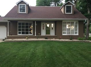 2 Maplewood Ave, Streator, IL 61364