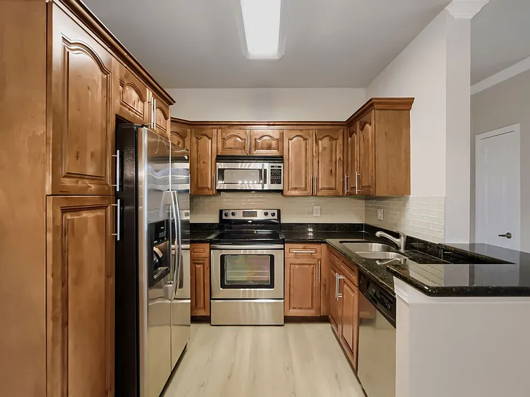 2624 Robert Trent Jones Dr #633 — Photo 5