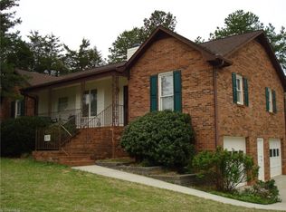 271 Huntingdon Rd, Lexington, NC 27295