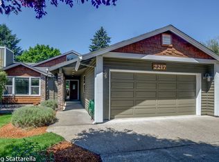 2217 N Maple St, Canby, OR 97013