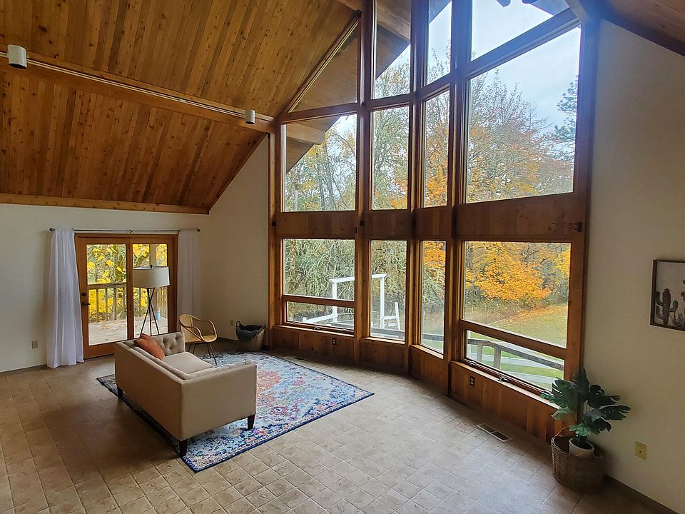 1585 Grays Creek Rd, Grants Pass, OR 97527 Zillow