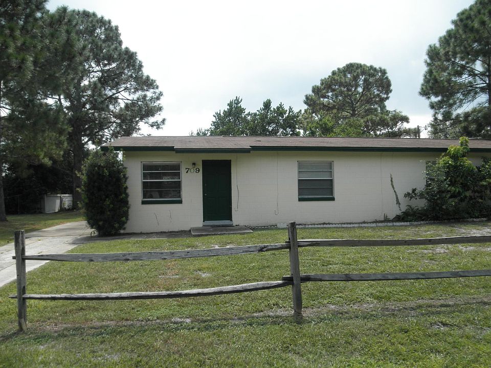 1st image of 709 Meadow St #709