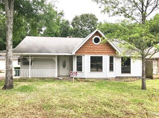 9623 Forest Hollow Dr, Baytown, TX 77521