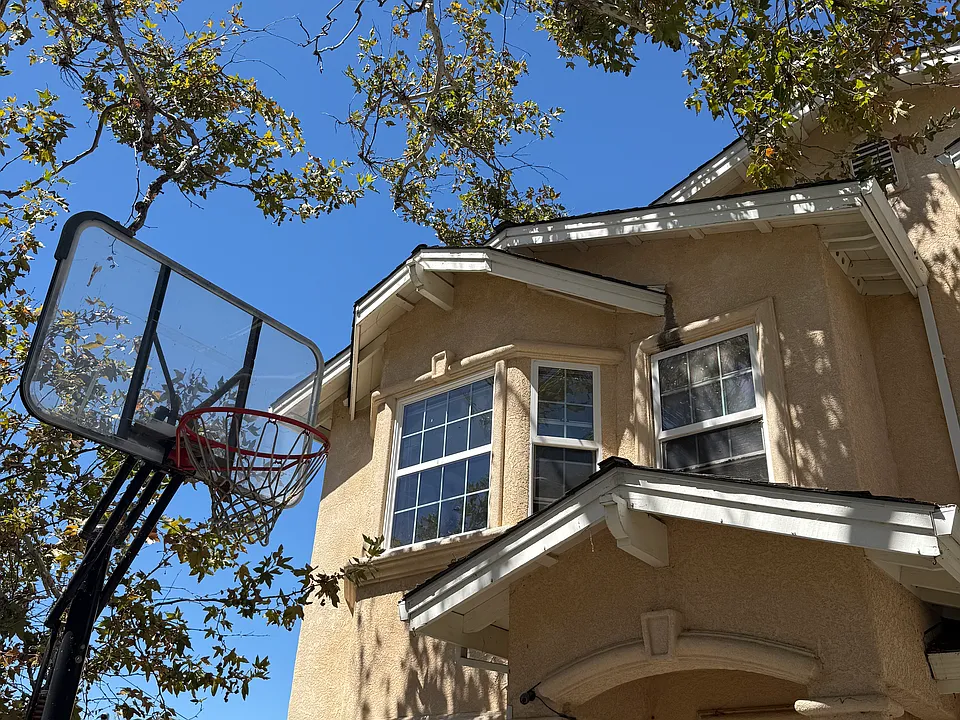 323 Escobar St