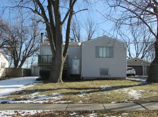705 N Kramer Ave, Lombard, IL 60148