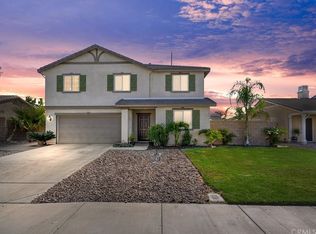 6708 Old Peak Ln, Eastvale, CA 92880