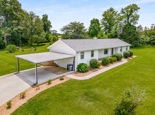 5349 New Cut Rd, Greenbrier, TN 37073