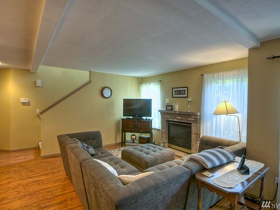 2nd image of 8046 Kenton Ln SE